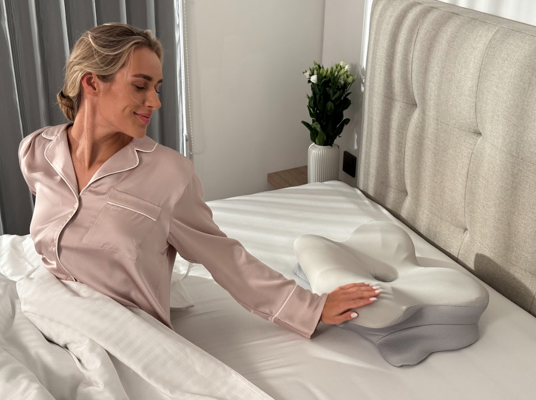 Derila Ergo ergonomic pillow on a bed